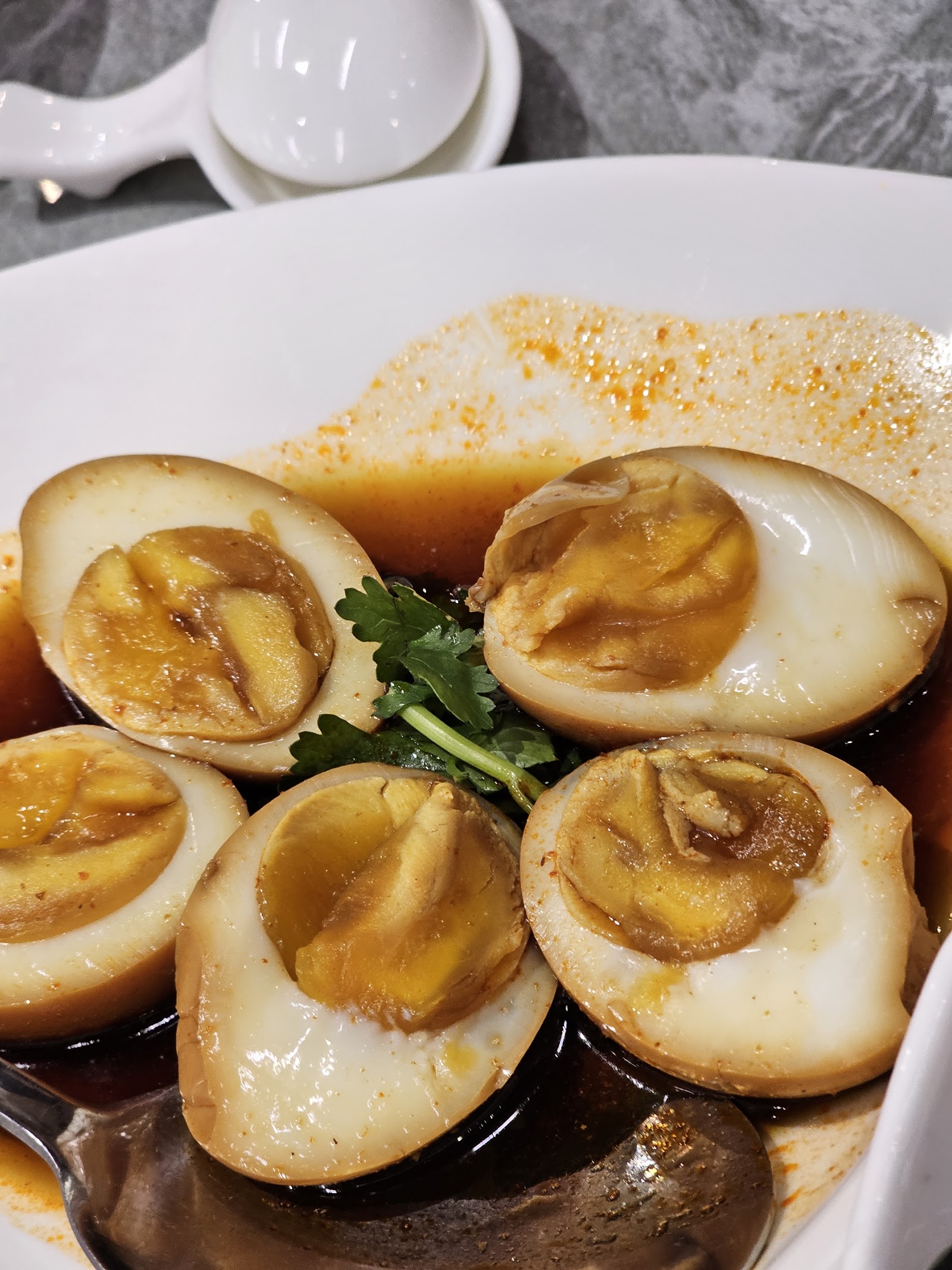 卤香豆腐心蛋 BRAISED TOFU WITH EGGS